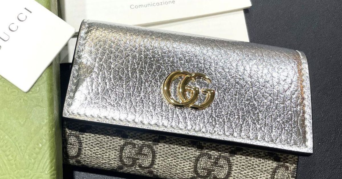 2025.11.20 日本限定 グッチ 6連キーケース GGマーモント バイカラー