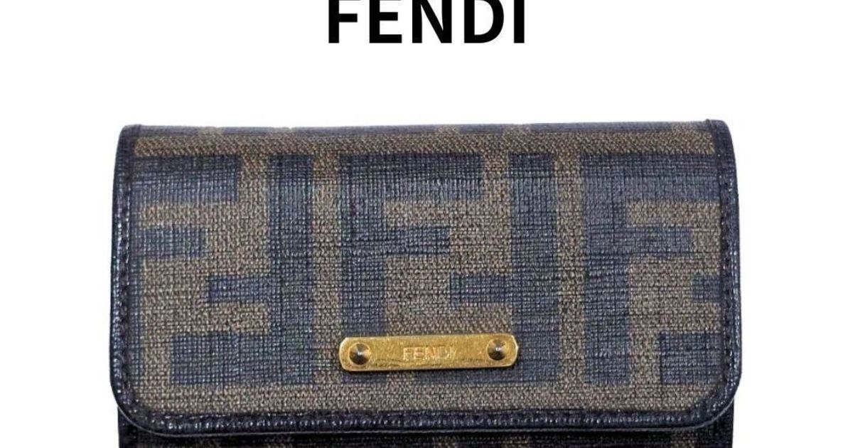 2025.11.24 フェンディ ズッカ柄 6連キーケース 8AP079